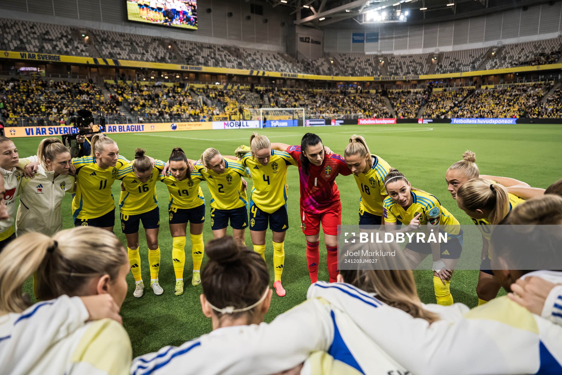 Kosovare Asllani of Sweden