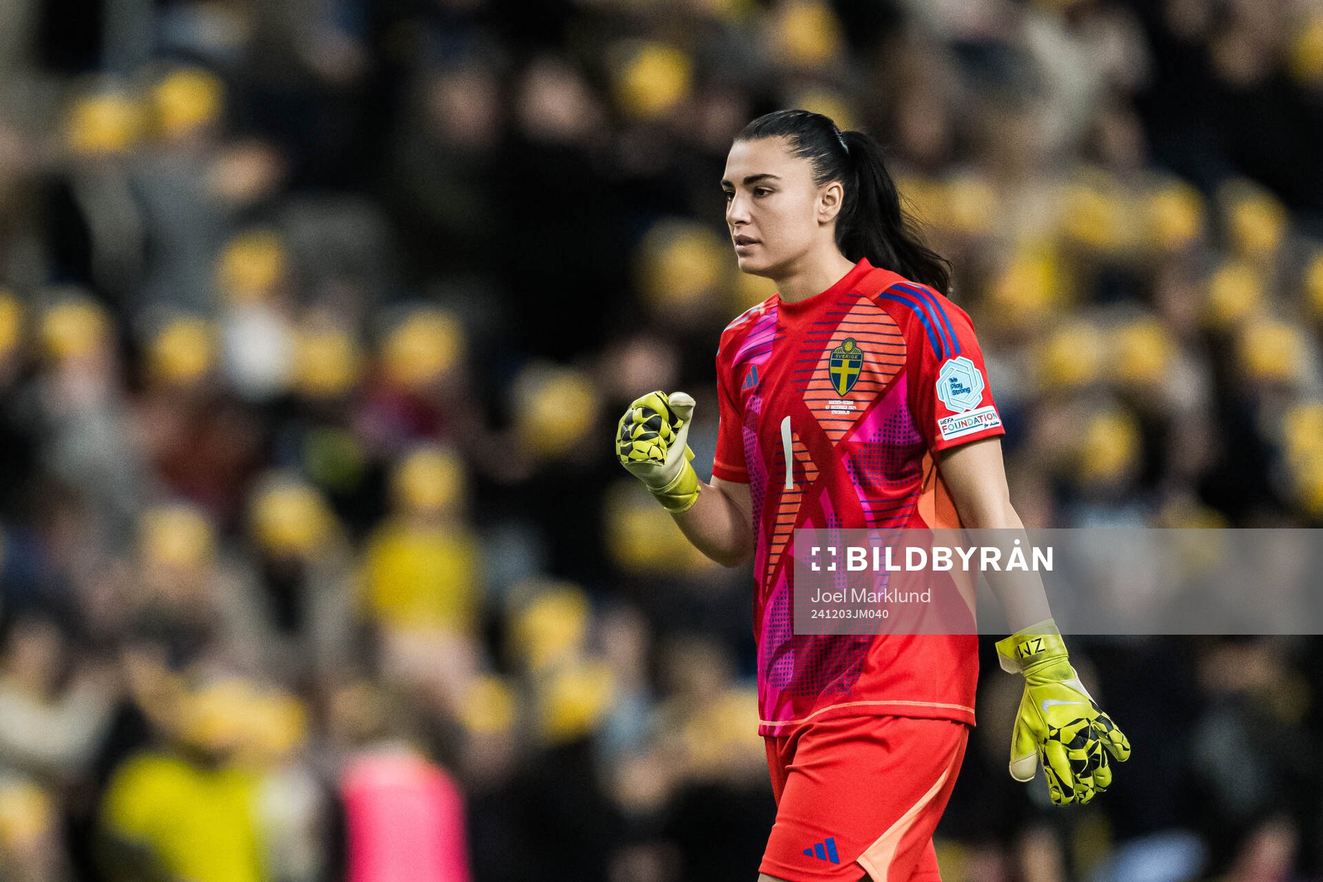 Zecira Musovic of Sweden celebrating the 1-0 goal