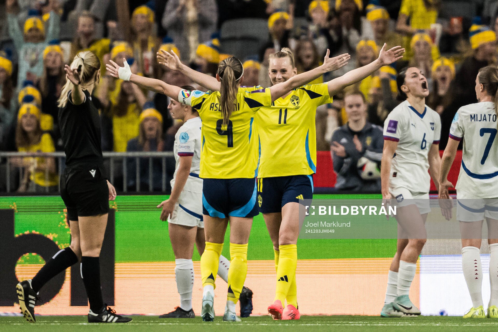 Kosovare Asllani and Stina Blackstenius of Sweden