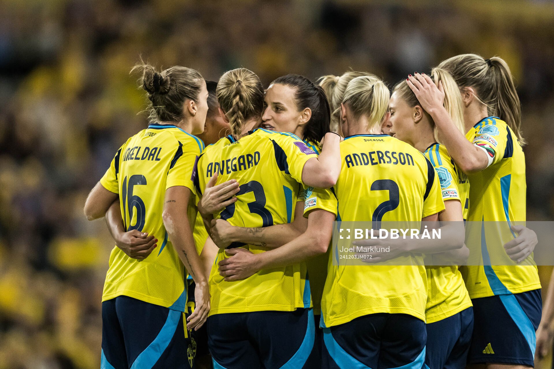 Anna Anvegård and Nathalie Björn of Sweden celebrate
