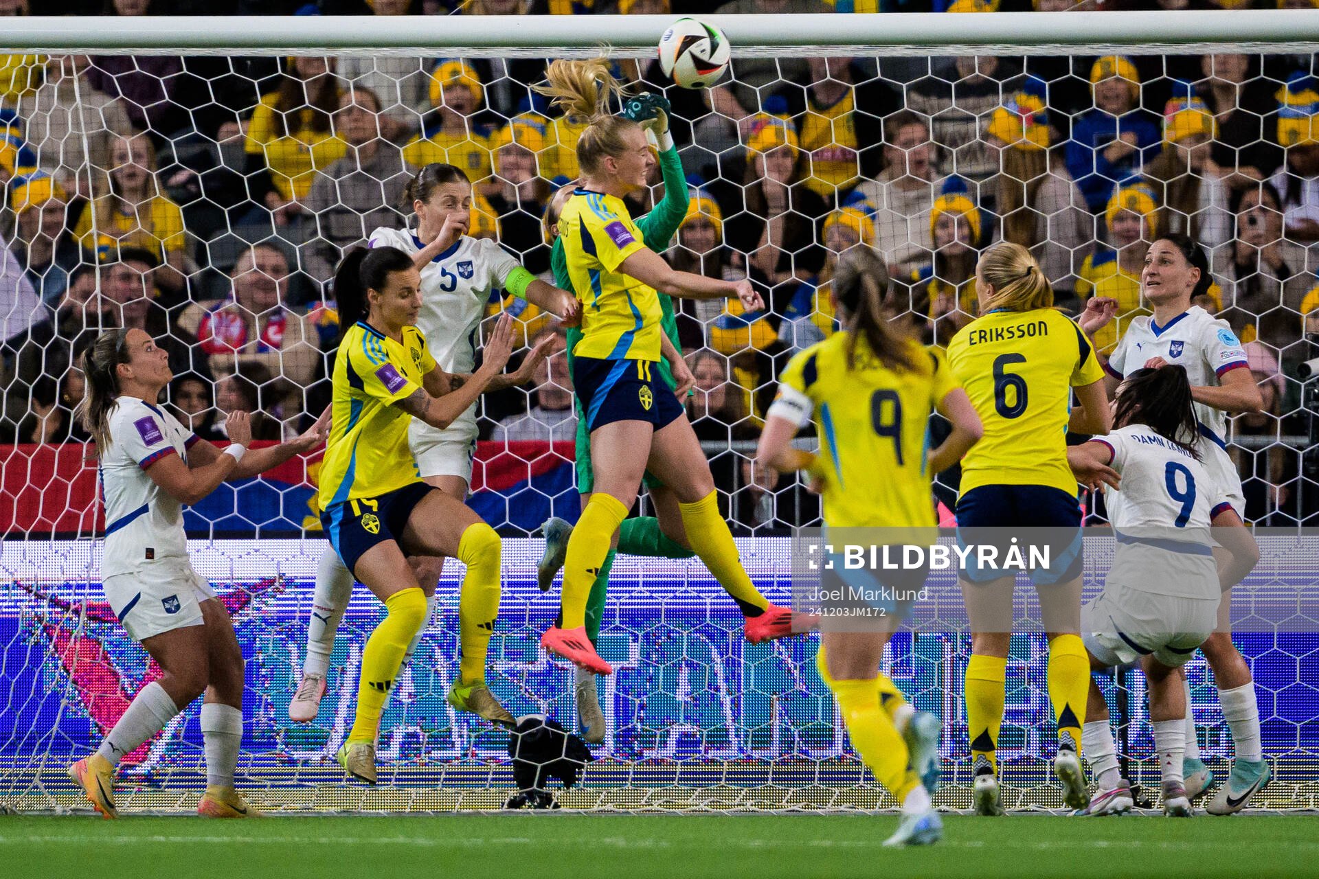 Nathalie Björn and Stina Blackstenius of Sweden attack the