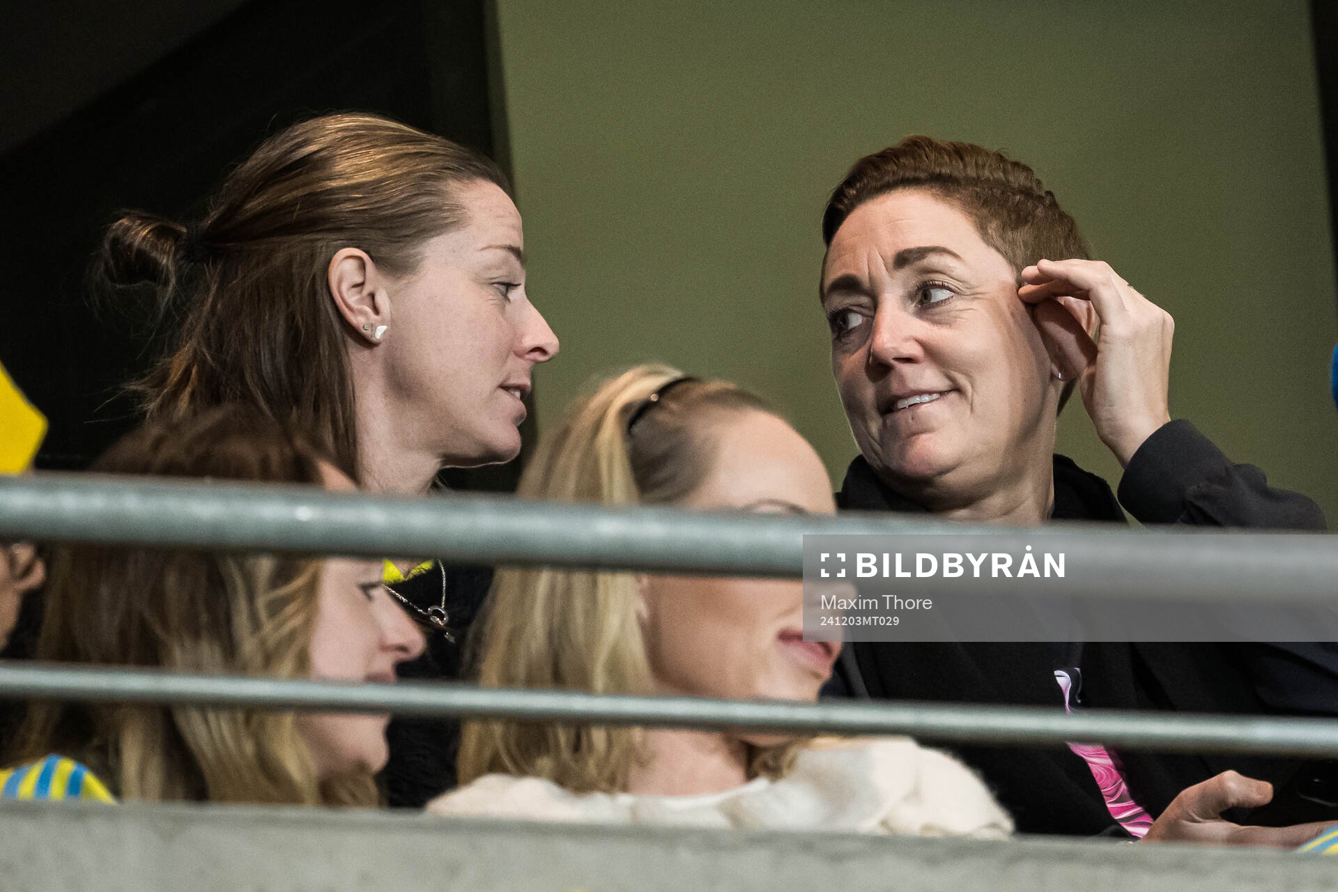 Lotta Schelin and Therese Sjögran in the stands