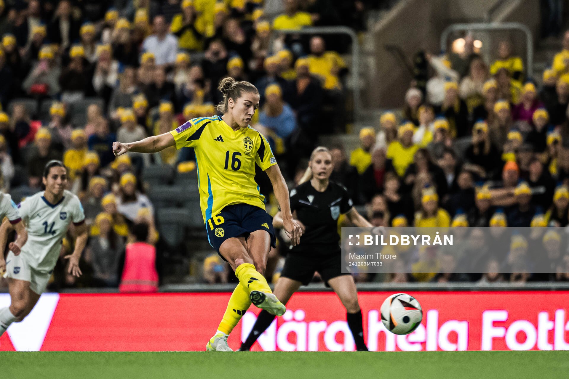 Filippa Angeldahl of Sweden scores the 1-0 goal
