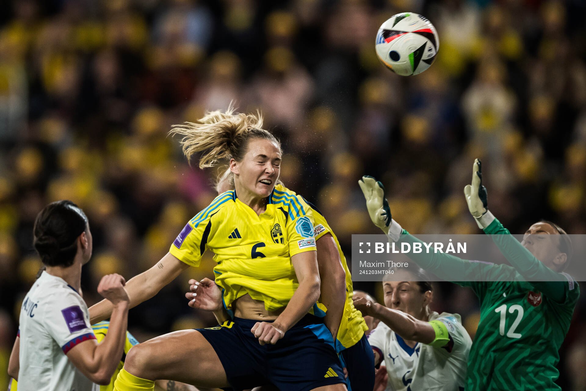Magdalena Eriksson of Sweden and Sara Cetinja of Serbia