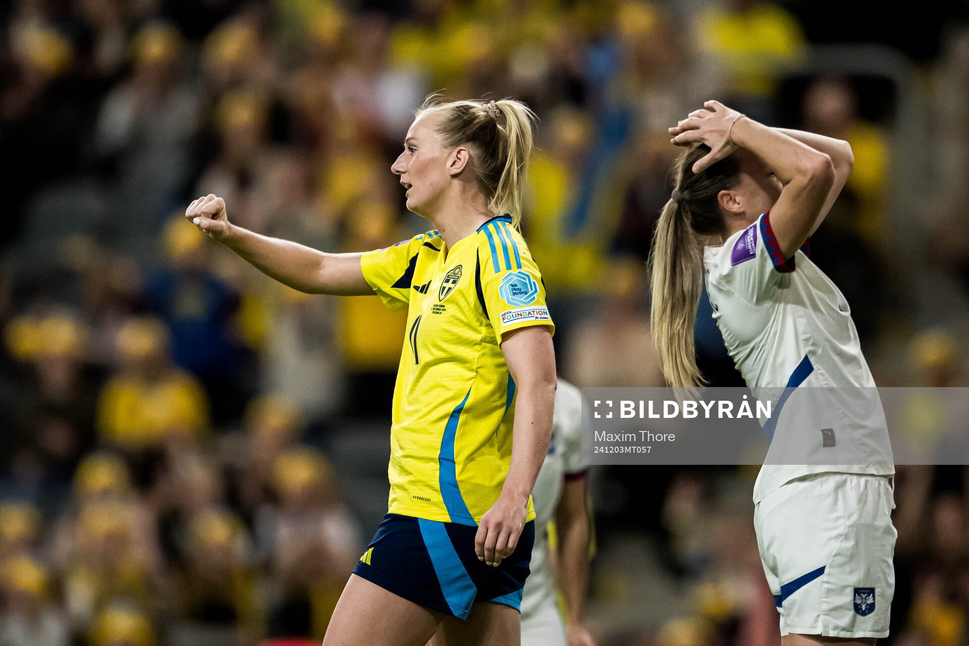 Stina Blackstenius of Sweden celebrating the 4-0 goal