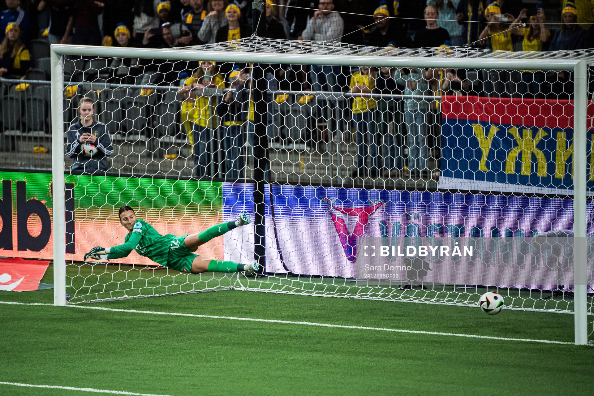 Goalkeeper Sara Cetinja of Serbia