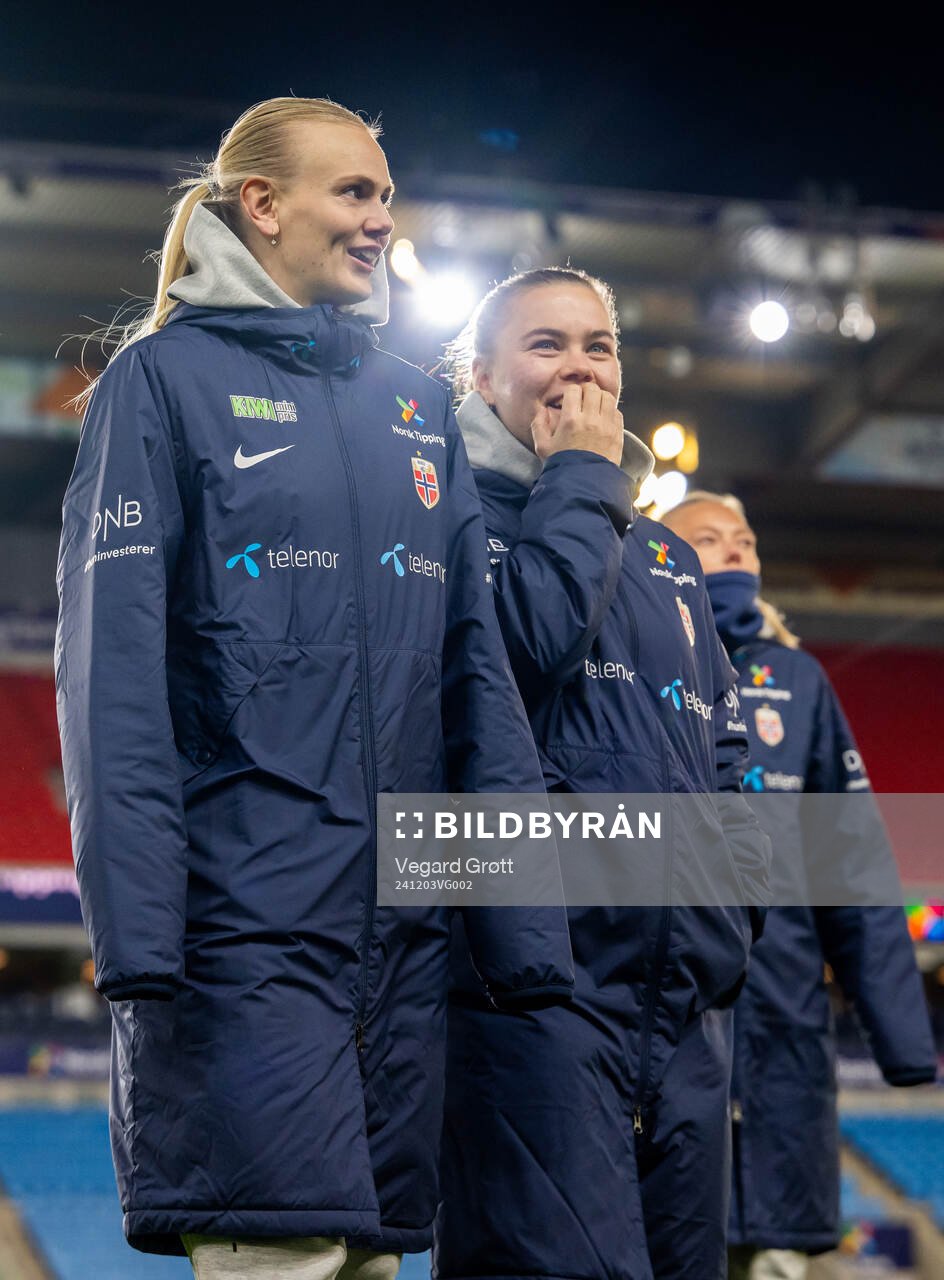 Karina Sævik and Olaug Tvedten of Norway