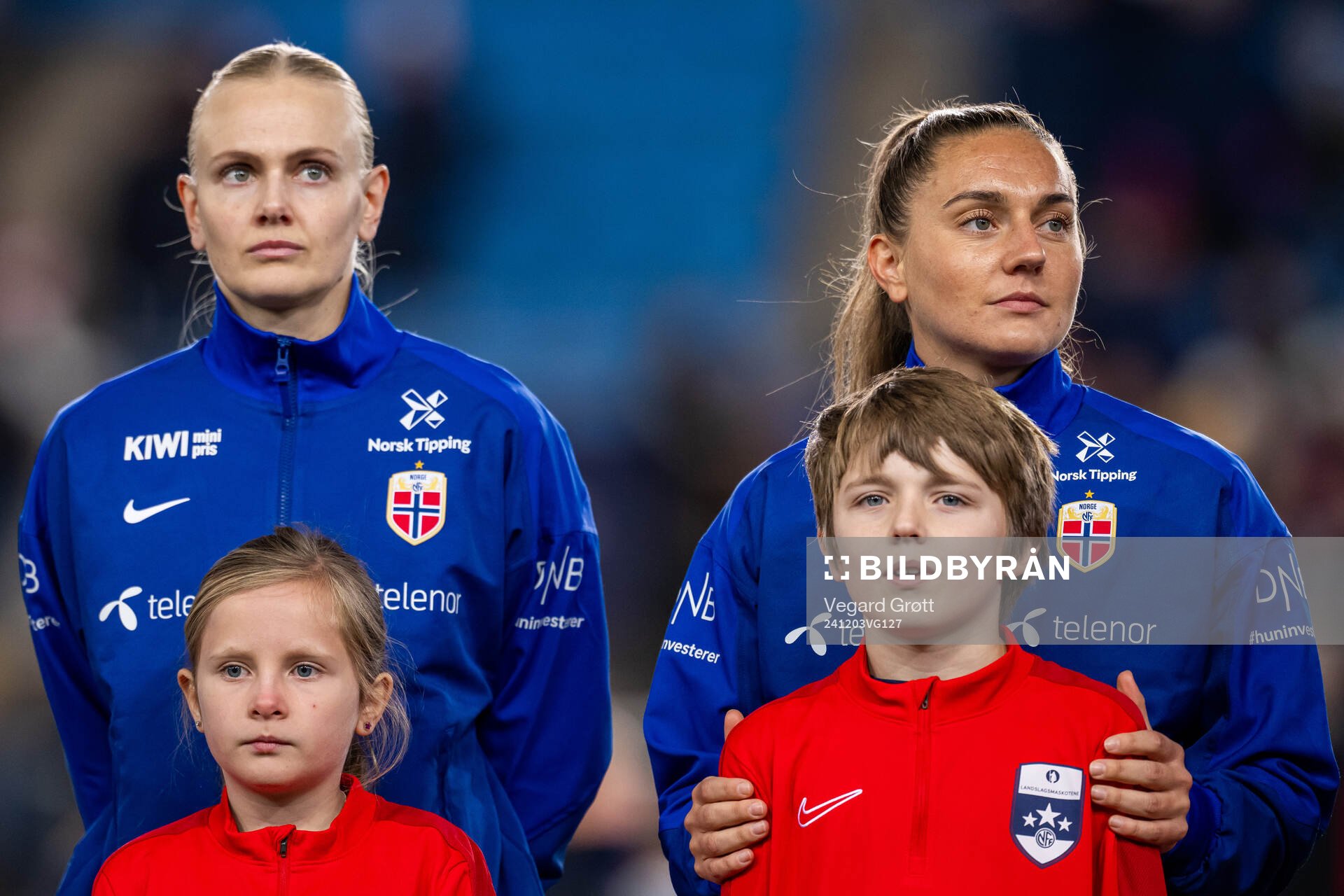 Karina Sævik and Vilde Bøe Risa of Norway line up