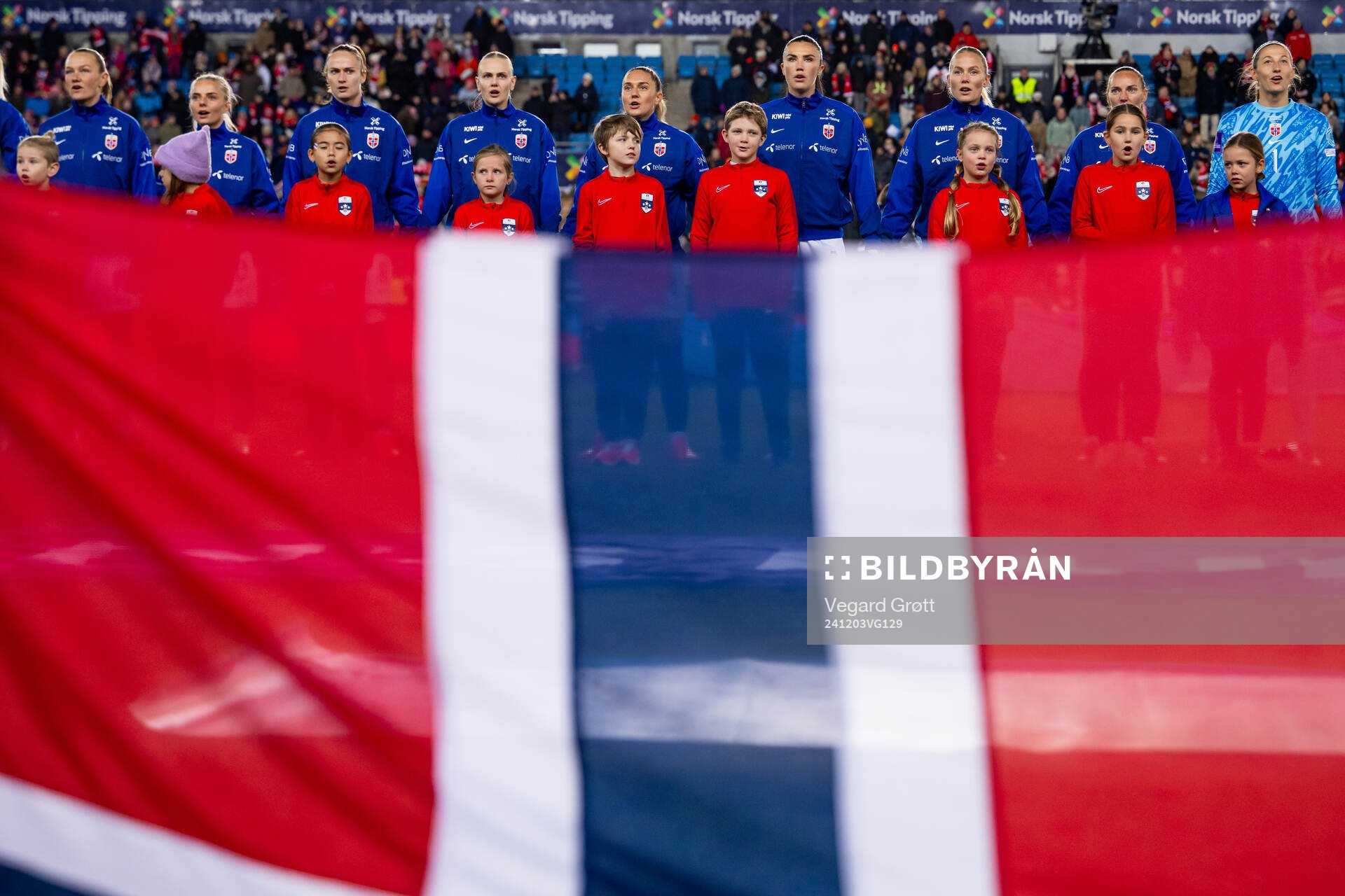 Frida Maanum, Emilie Woldvik, Caroline Graham Hansen,