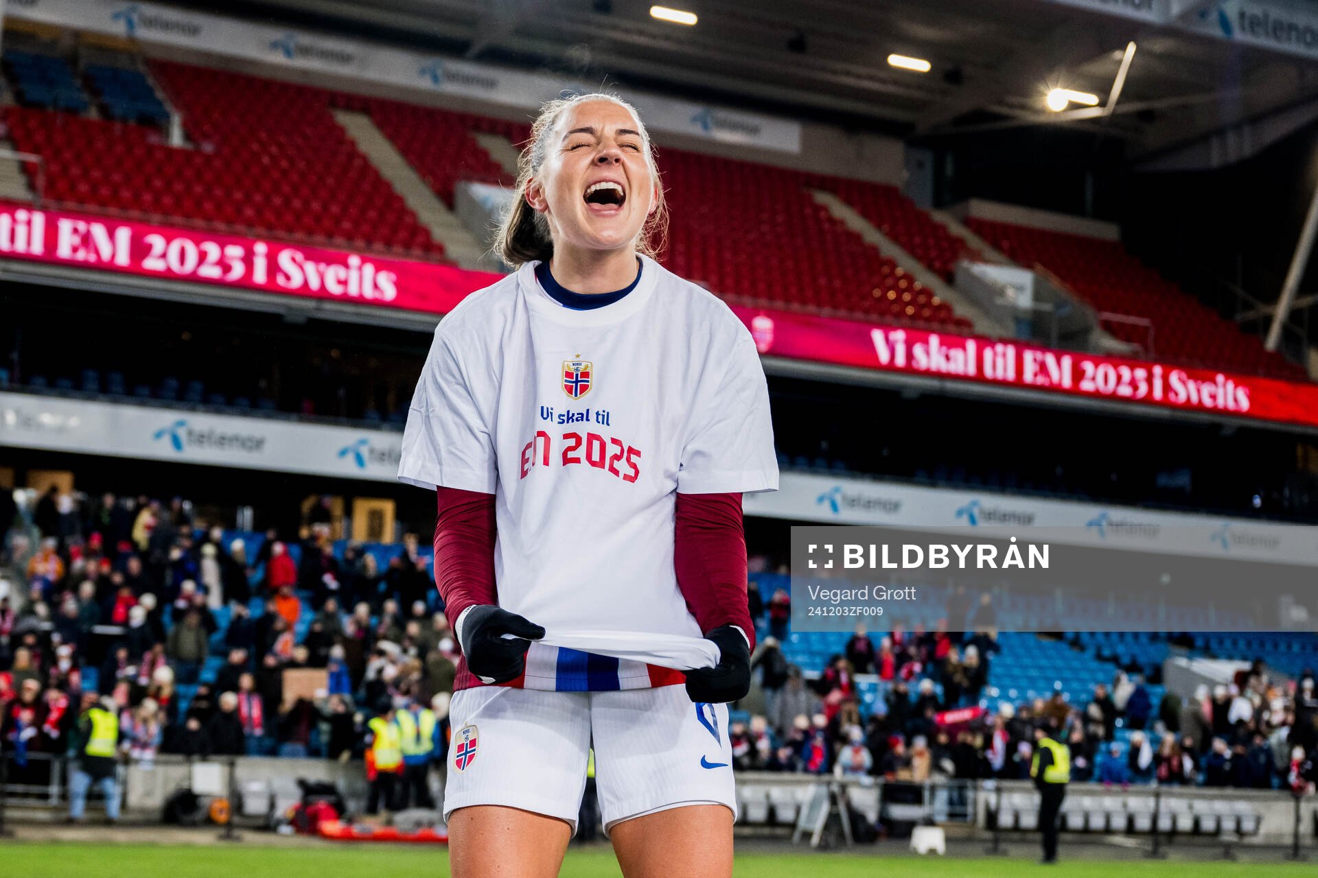 Vilde Bøe Risa of Norway celebrates