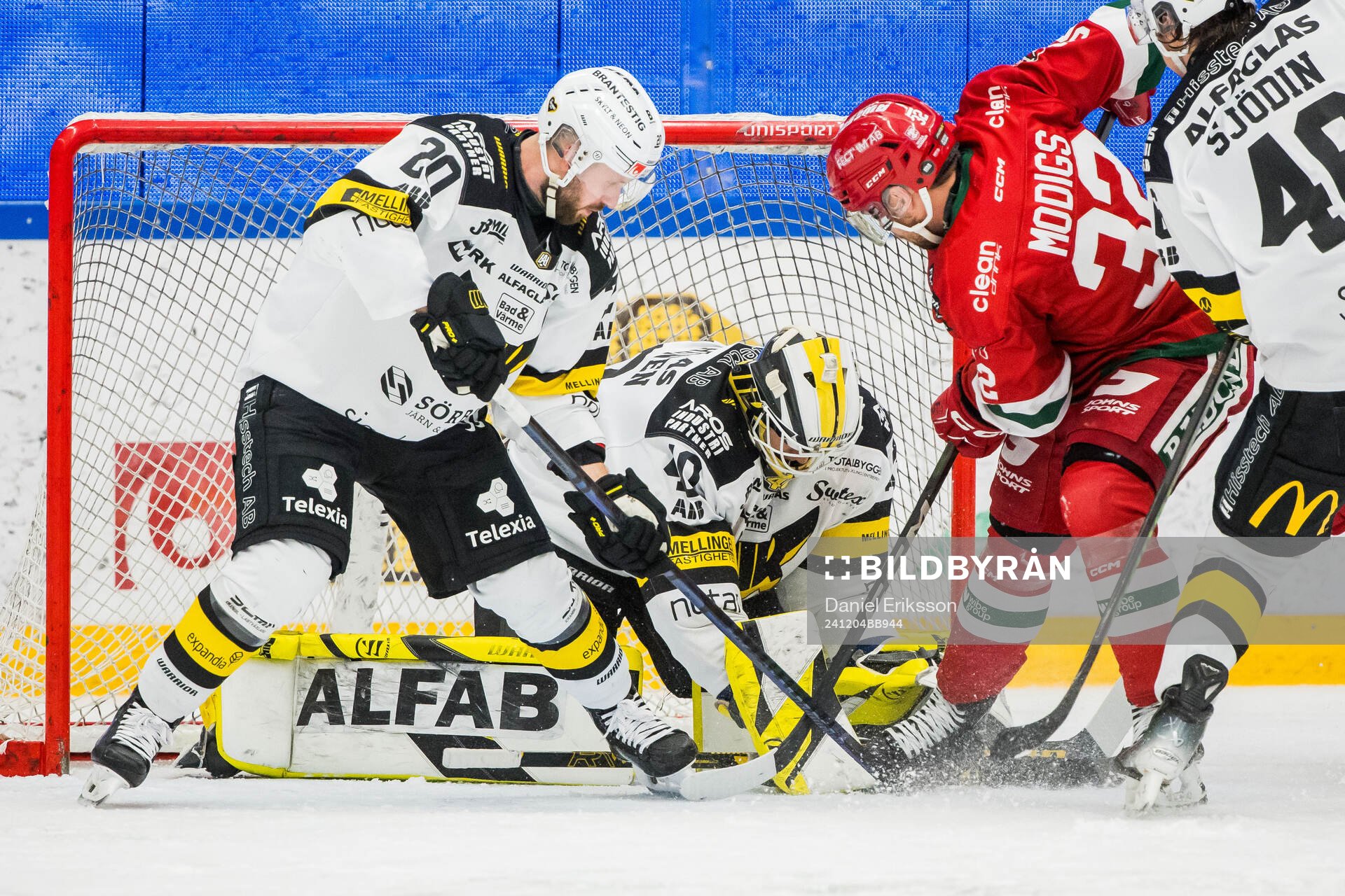 Västerås Erik Flood och målvakt Rasmus Korhonen och