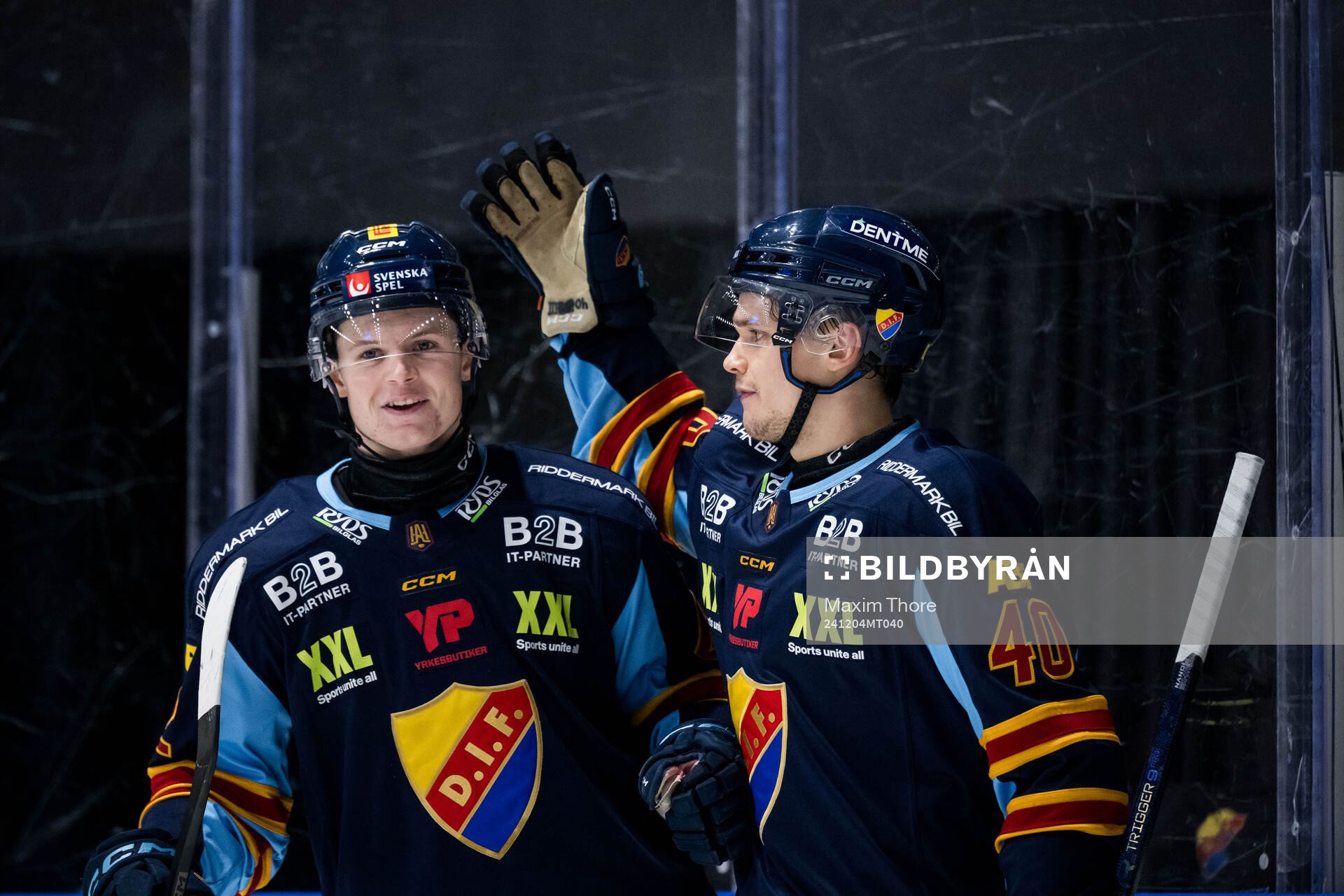 Djurgårdens Arvid Costmar jublar