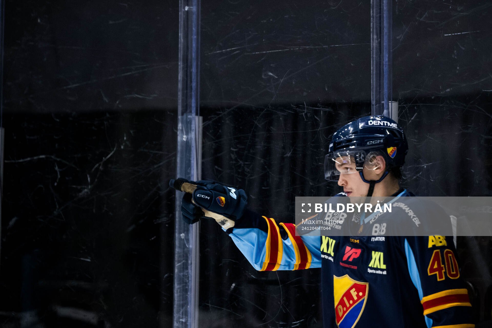 Djurgårdens Arvid Costmar jublar