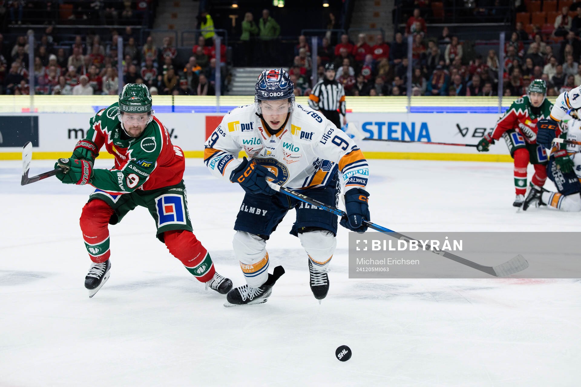 Frölundas Linus Weissbach och Växjös Victor Stjernborg