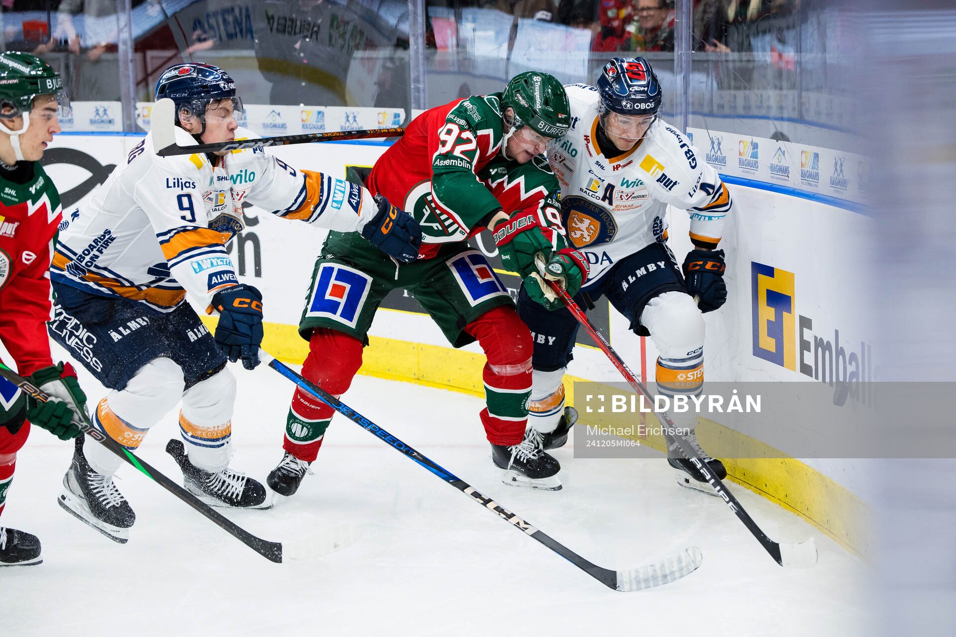 Växjös Victor Stjernborg och Keegan Lowe och Frölundas