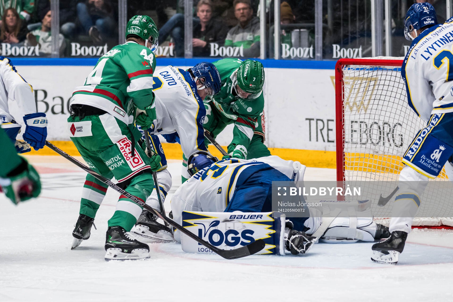 Leksands Marcus Karlberg och målvakt Jakob Hellsten och