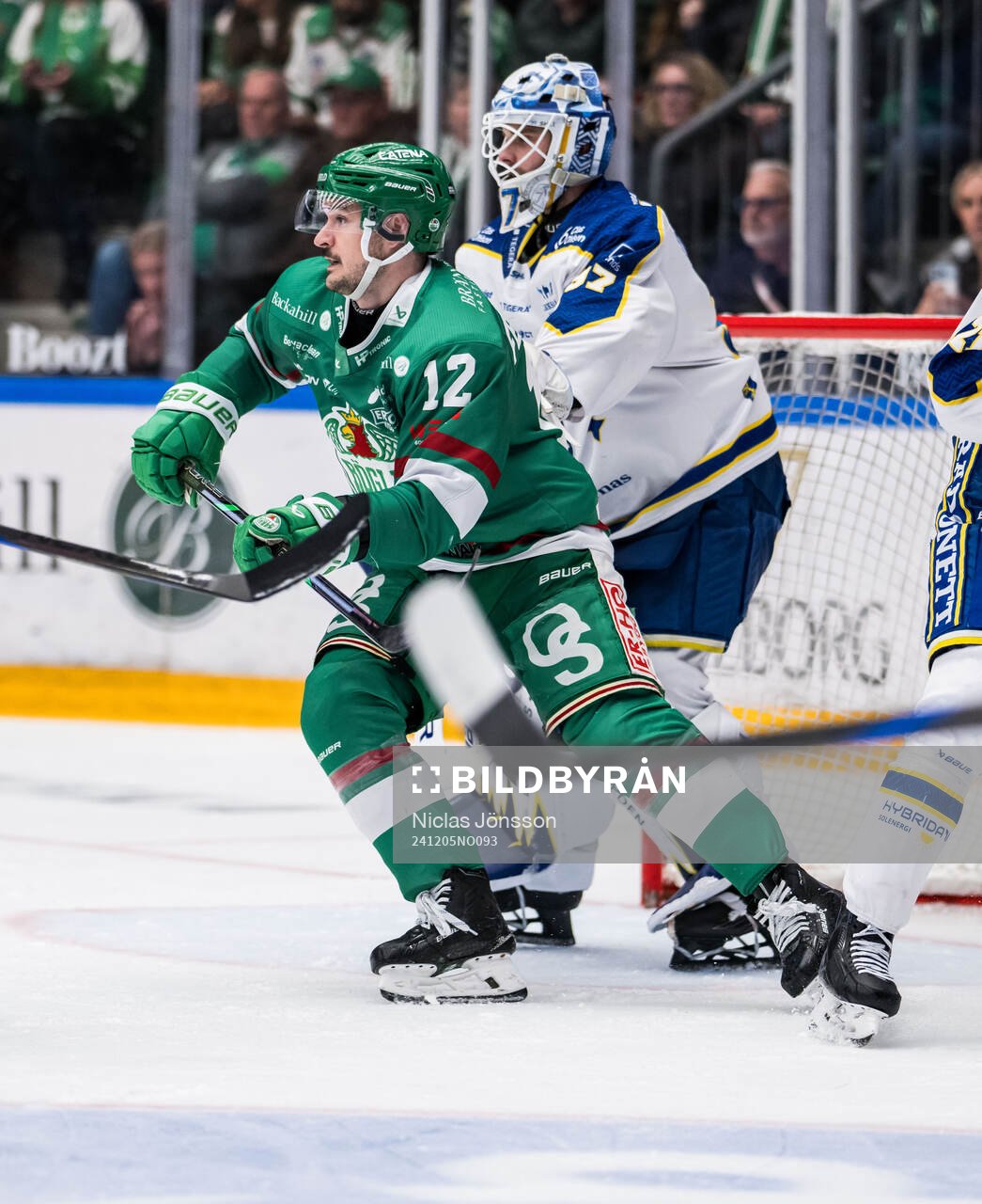 Rögles Brady Ferguson och Leksands målvakt Jakob Hellsten