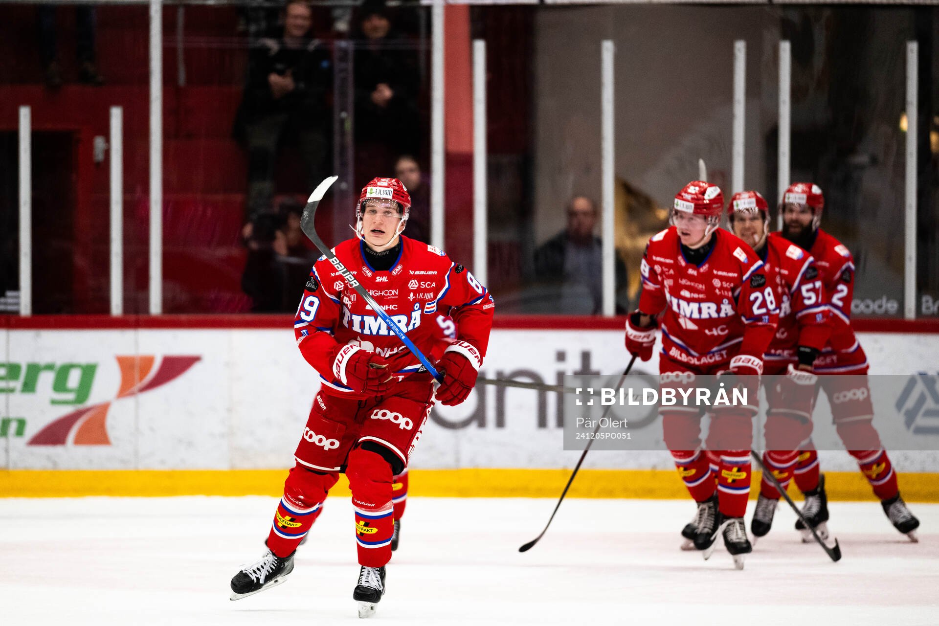 Timrås Oliver Kapanen jublar