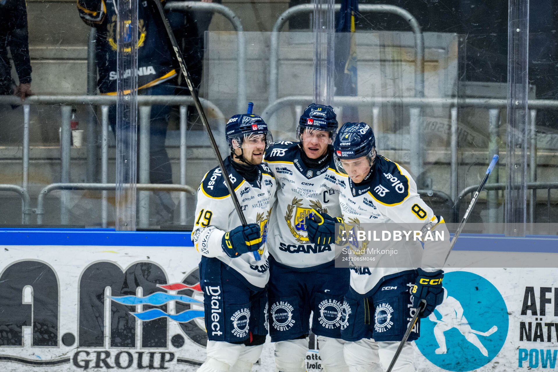 Södertäljes Henrik Eriksson jublar