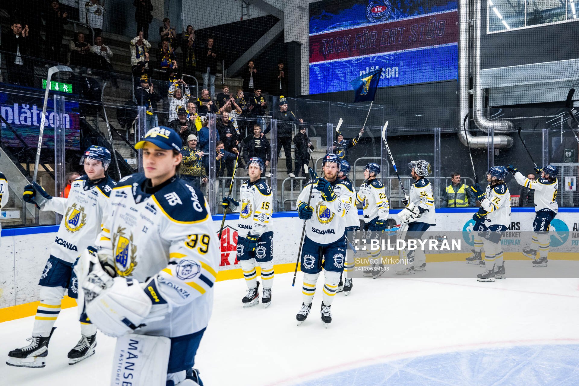 Södertäljes spelare jublar