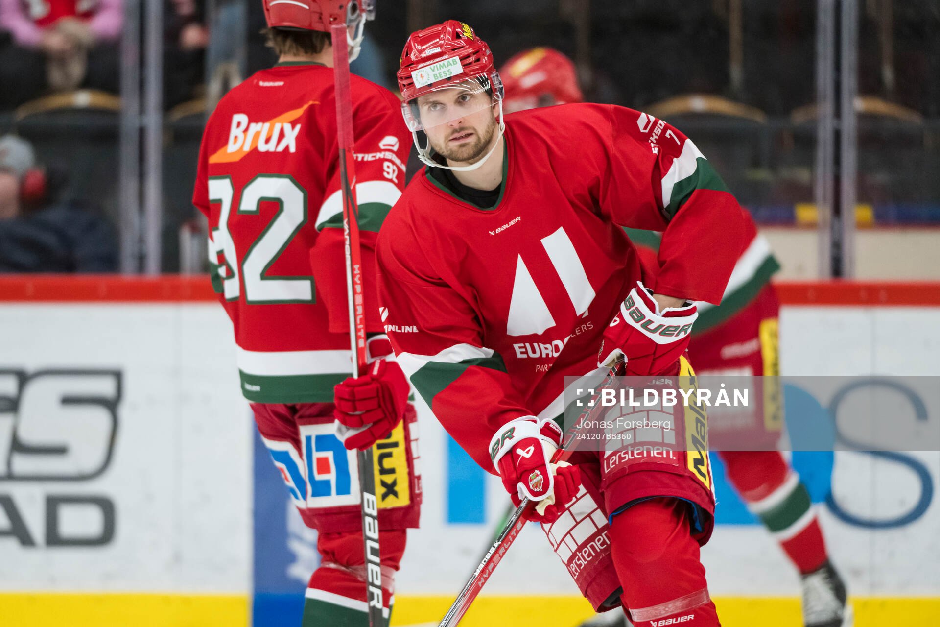 Modos Pontus Näsén innan ishockeymatchen i SHL mellan