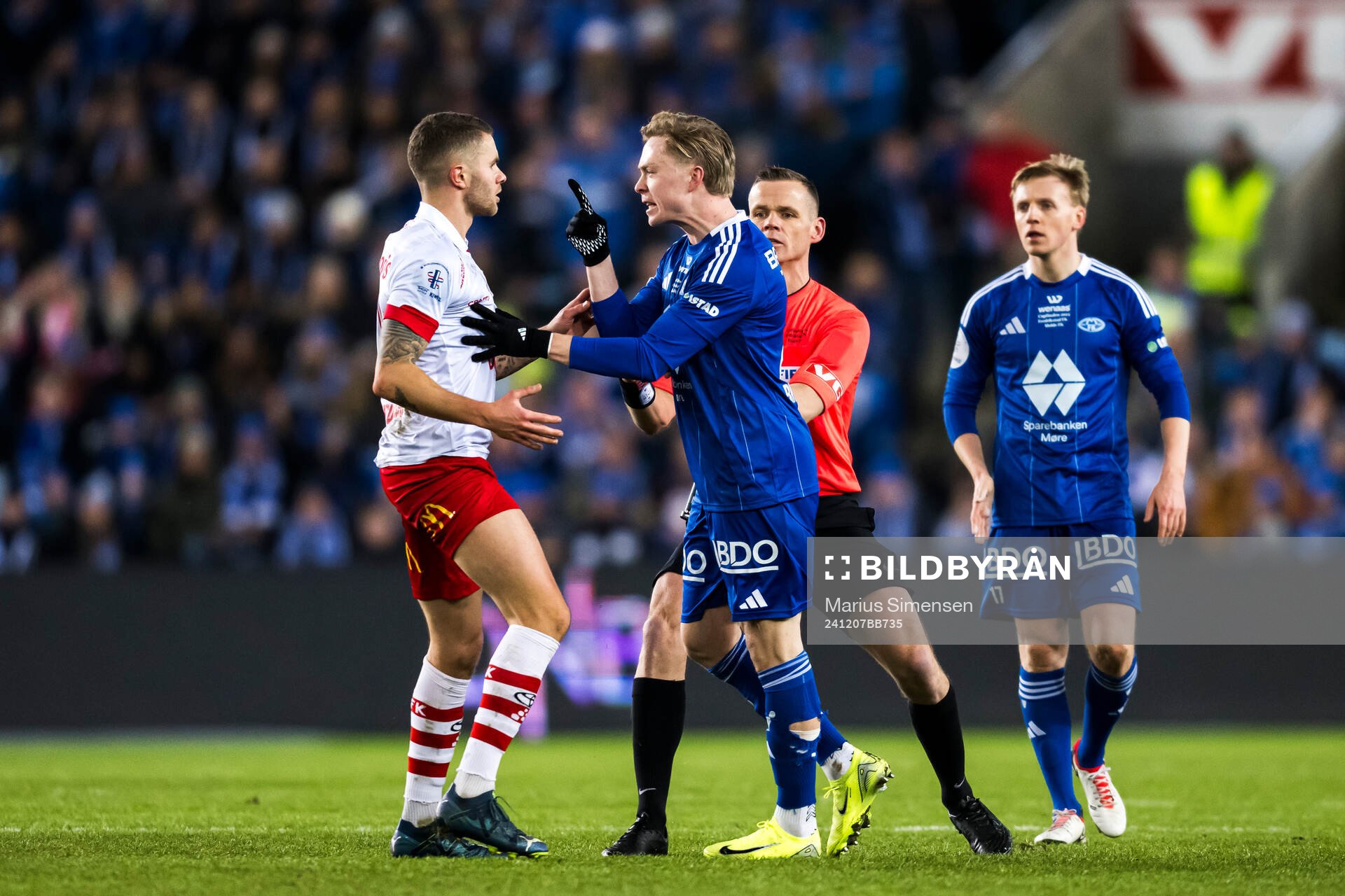 Julius Magnusson of Fredrikstad and Ola Brynhildsen of Molde