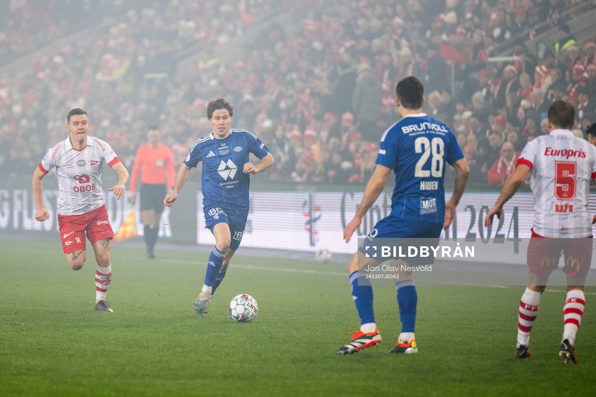 Joannes Bjartalid of Fredrikstad and Emil Breivik of Molde