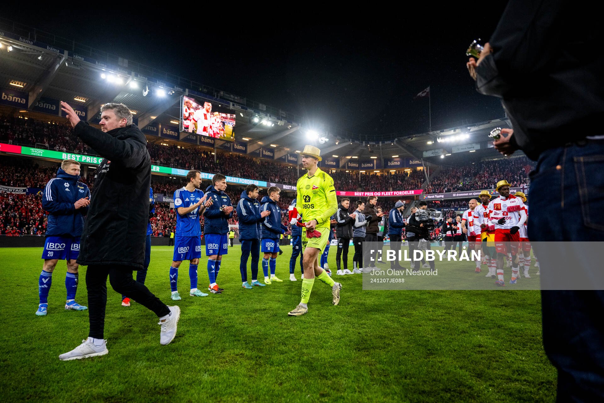 Andreas Hagen, head coach of Fredrikstad, and Jonathan