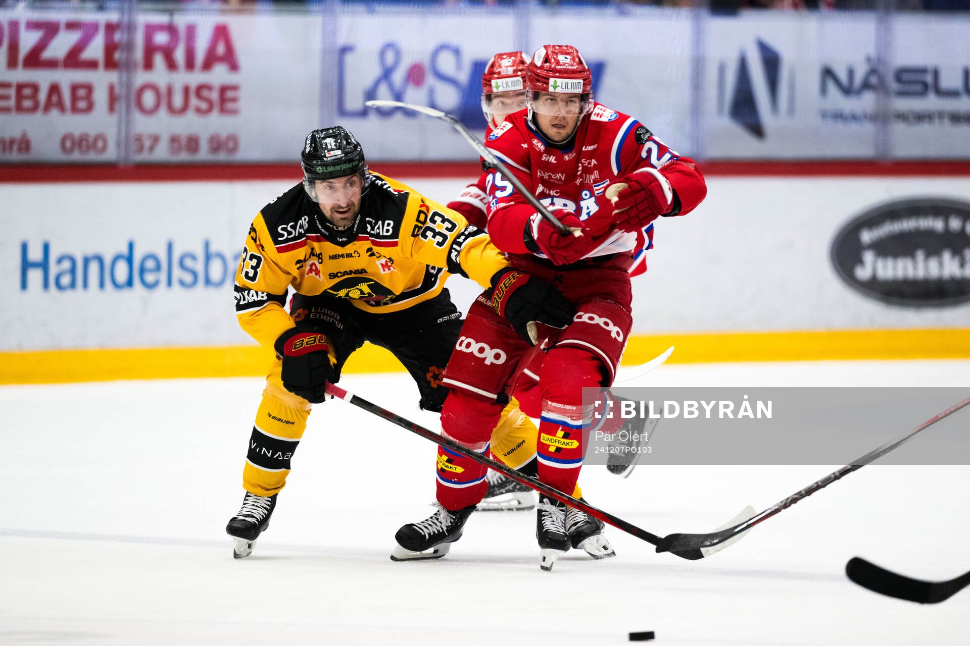 Luleås Albin Lundin och Timrås Filip Hållander