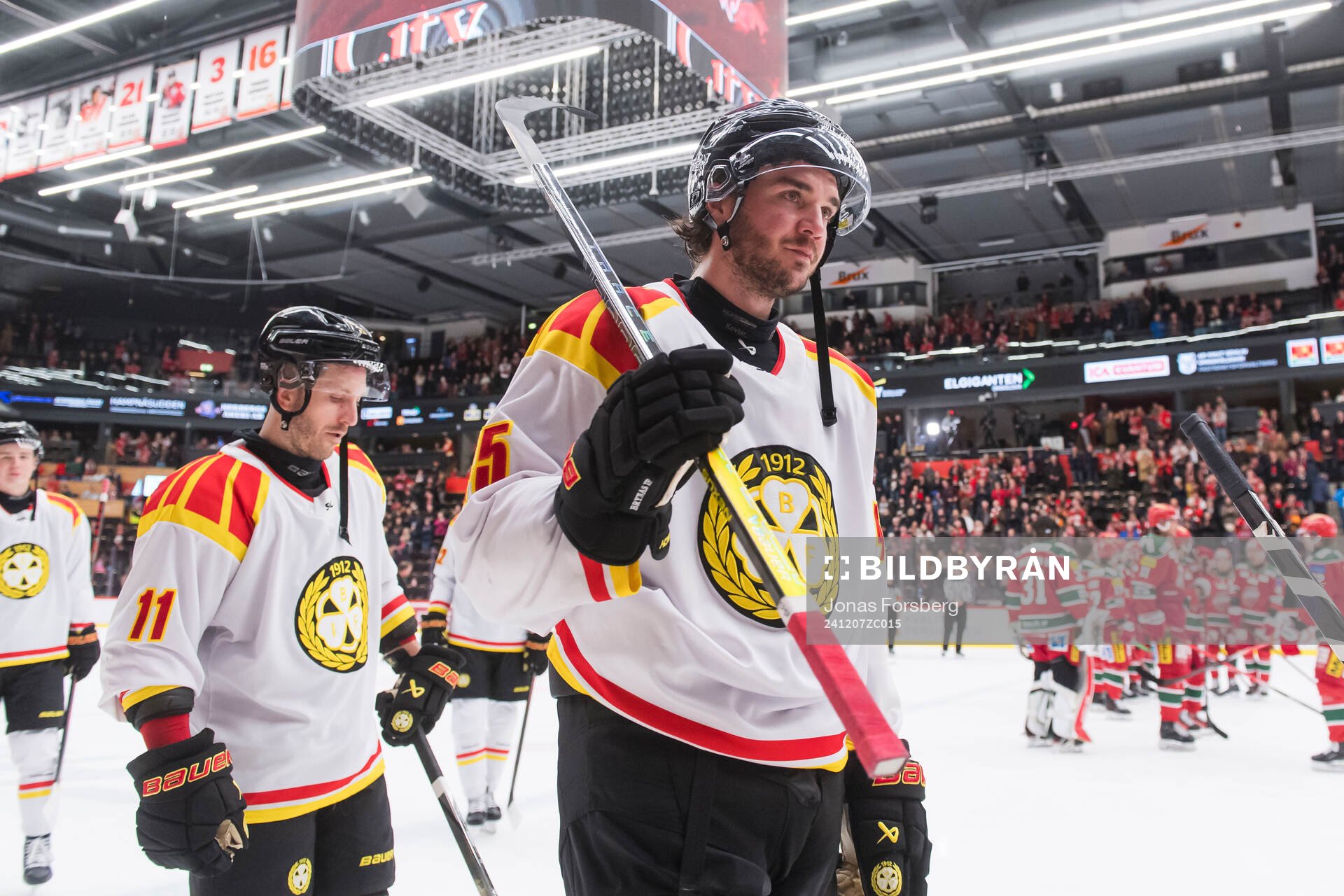 Brynäs Charles-Édouard D'astous deppar ishockeymatchen i
