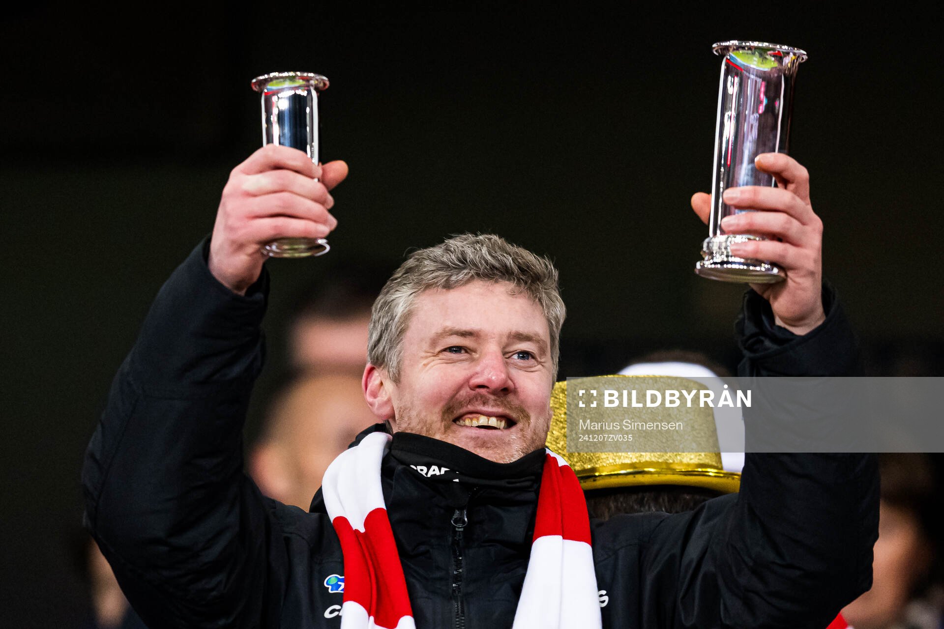 Andreas Hagen, head coach of Fredrikstad, celebrates with the trophy after the cup final match between Fredrikstad and Molde on December 7, 2024 in Oslo.