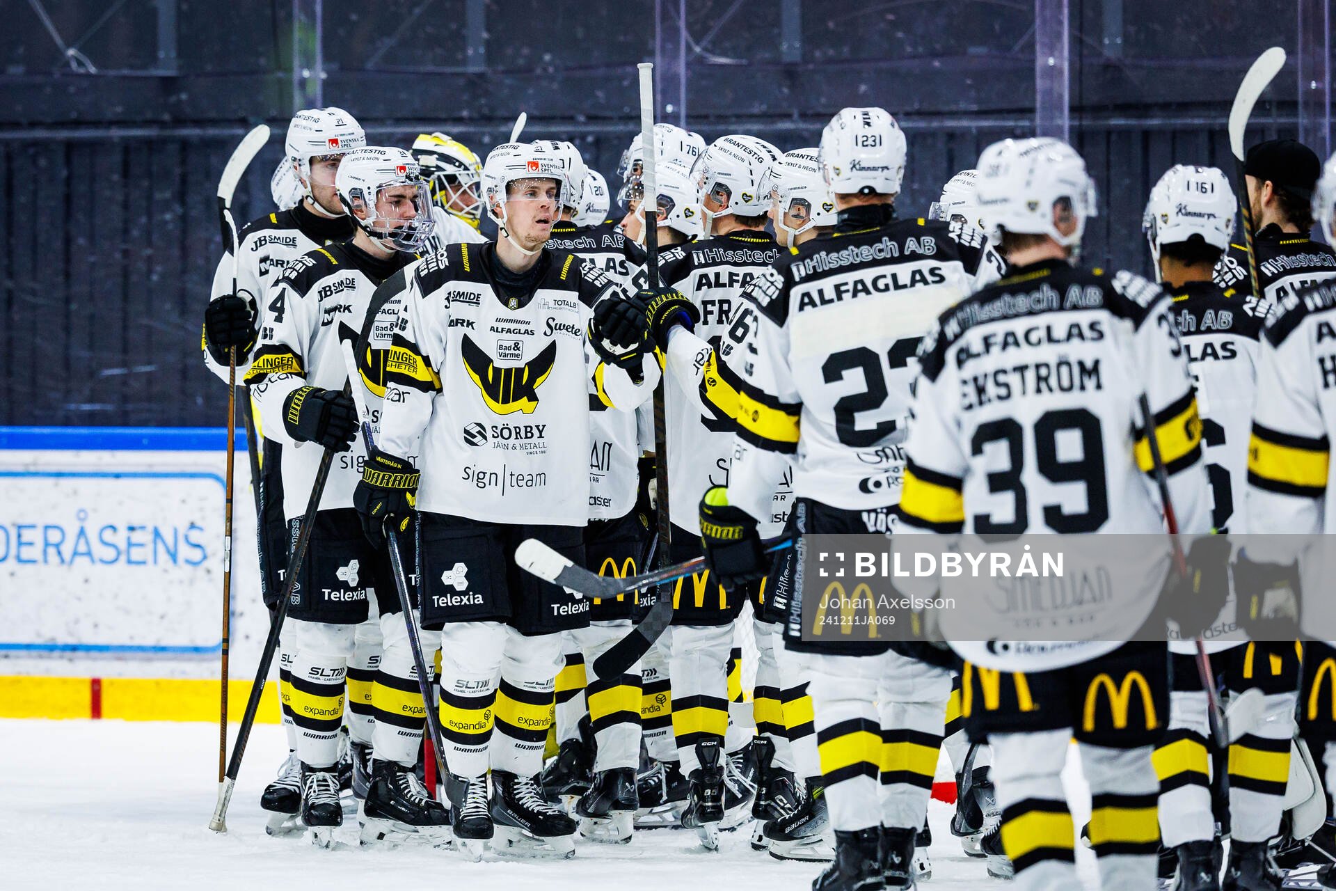 Västerås Carl Jakobsson jublar