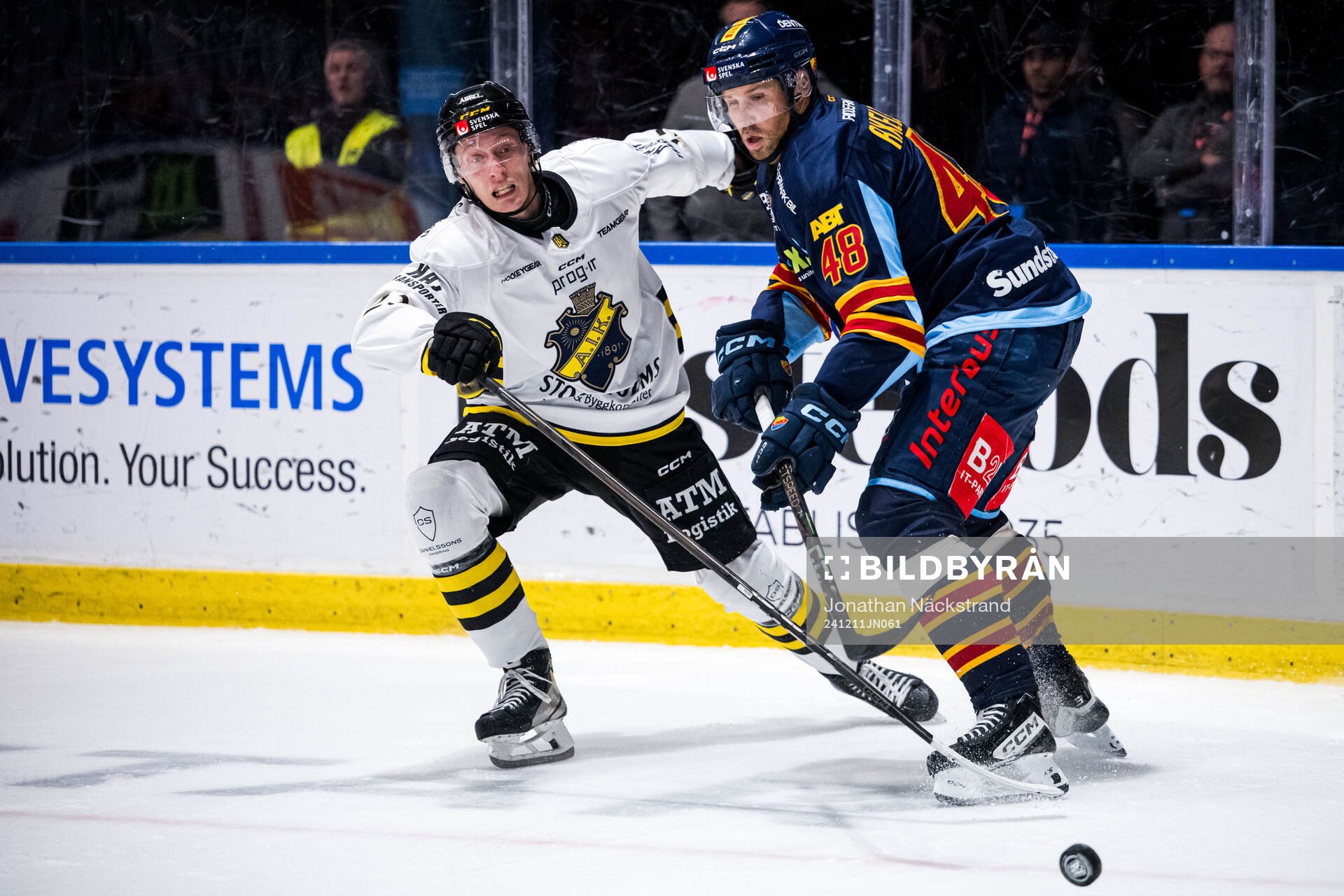 AIKs Oliver Tärnström och Djurgårdens Dick Axelsson