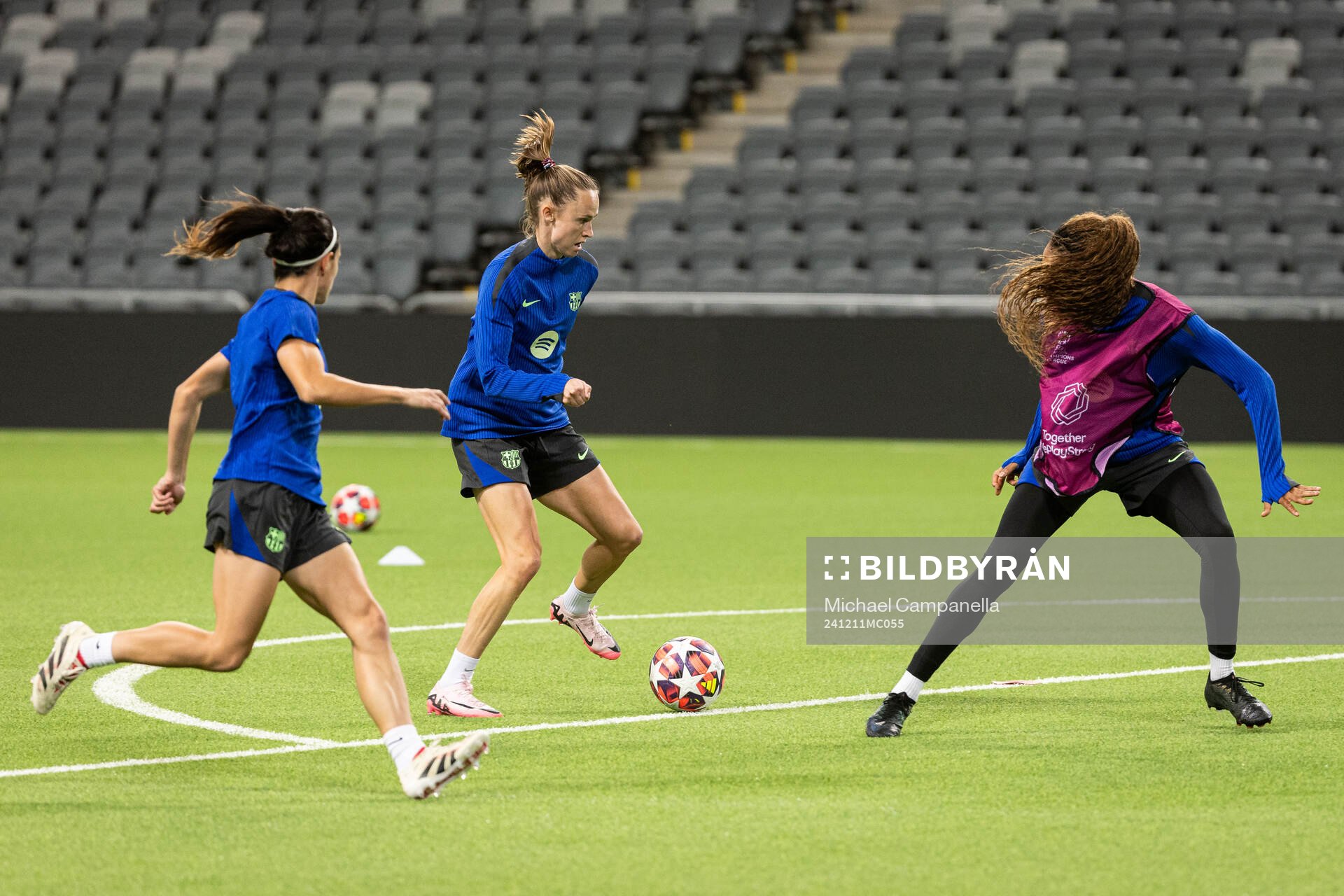 Caroline Graham Hansen of FC Barcelona during a training session on December 11, 2024 in Stockholm. 
