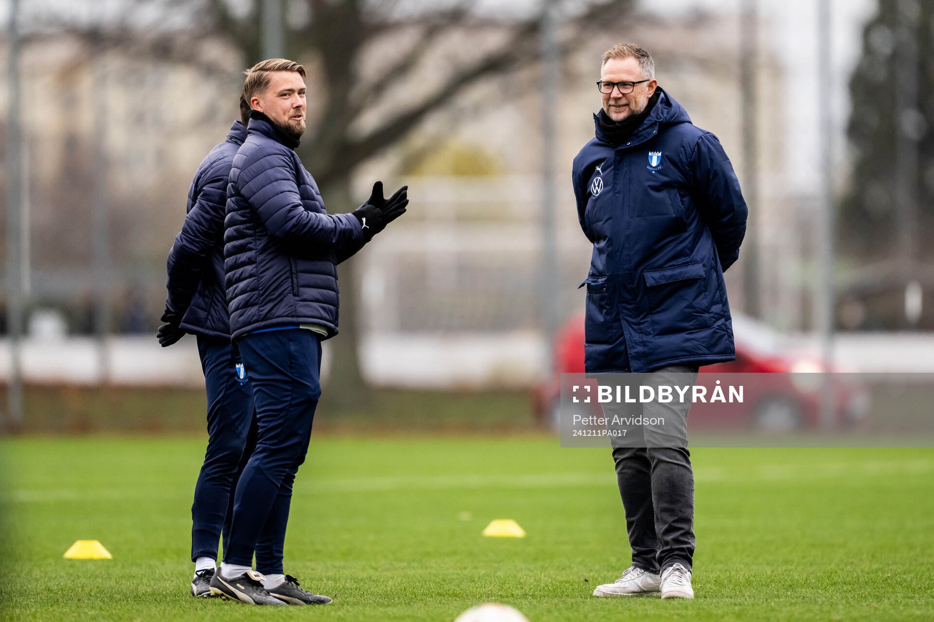 Assistant coach Theodor Olsson and p19 coach Magnus Pehrsson