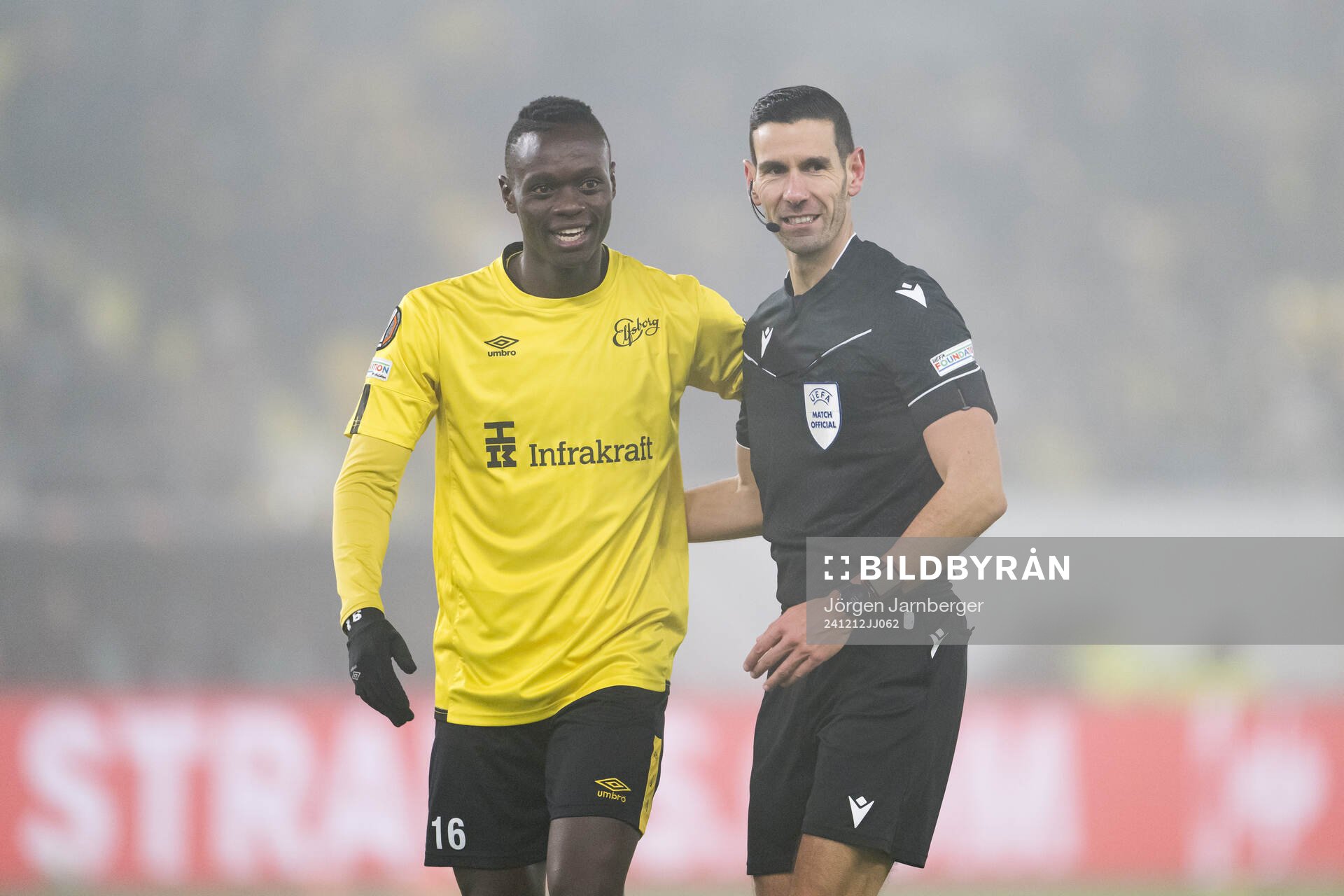 Timothy Noor Ouma of Elfsborg and referee Antonio Nobre