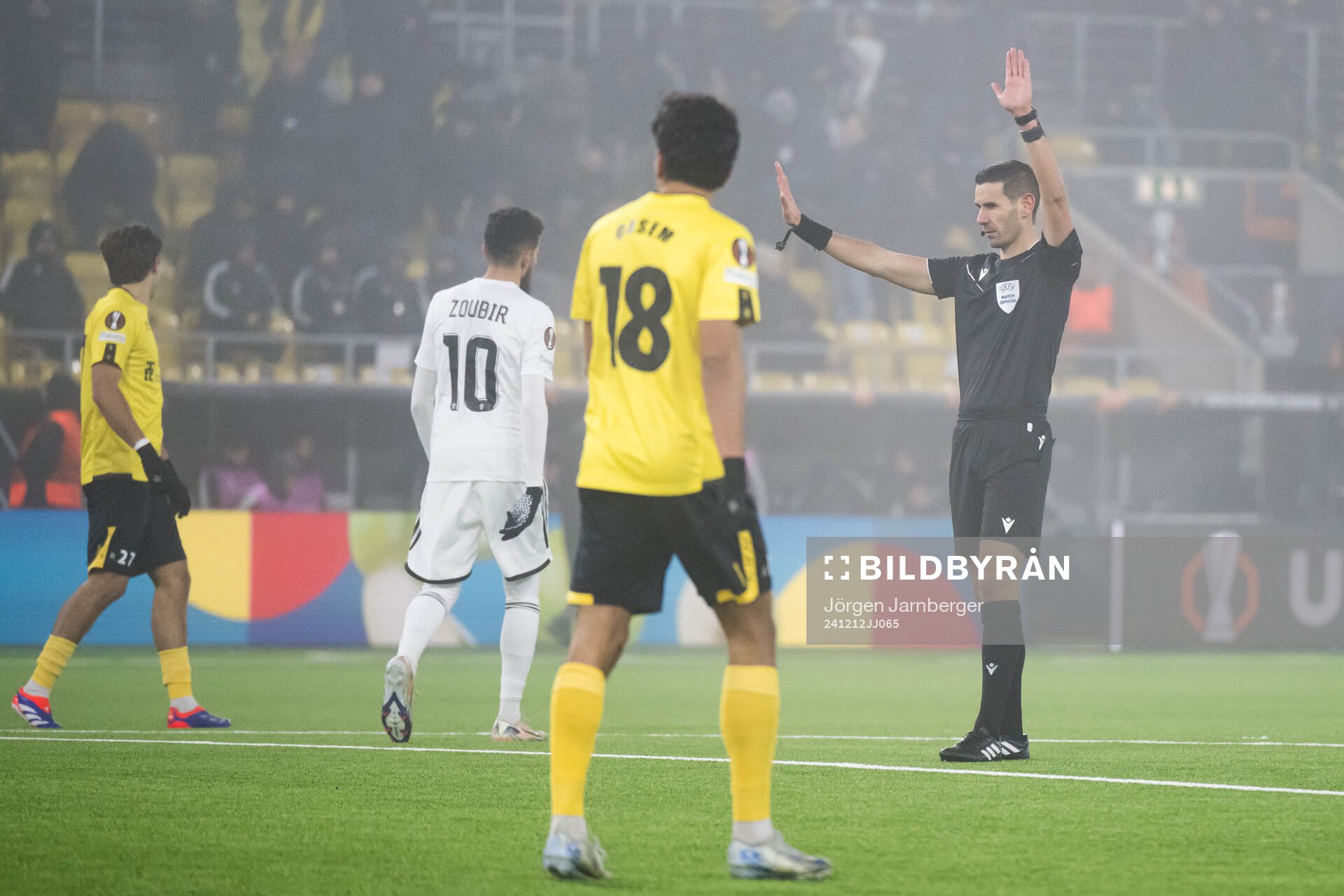 Referee Antonio Nobre