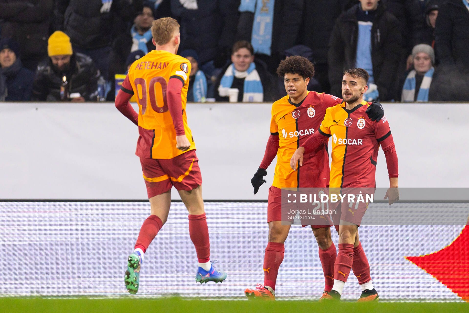 Gabriel Sara and Yunus Akgun of Galatasaray celebrates