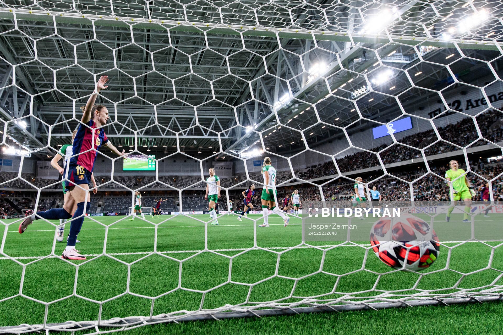 Caroline Graham Hansen of Barcelona celebrates