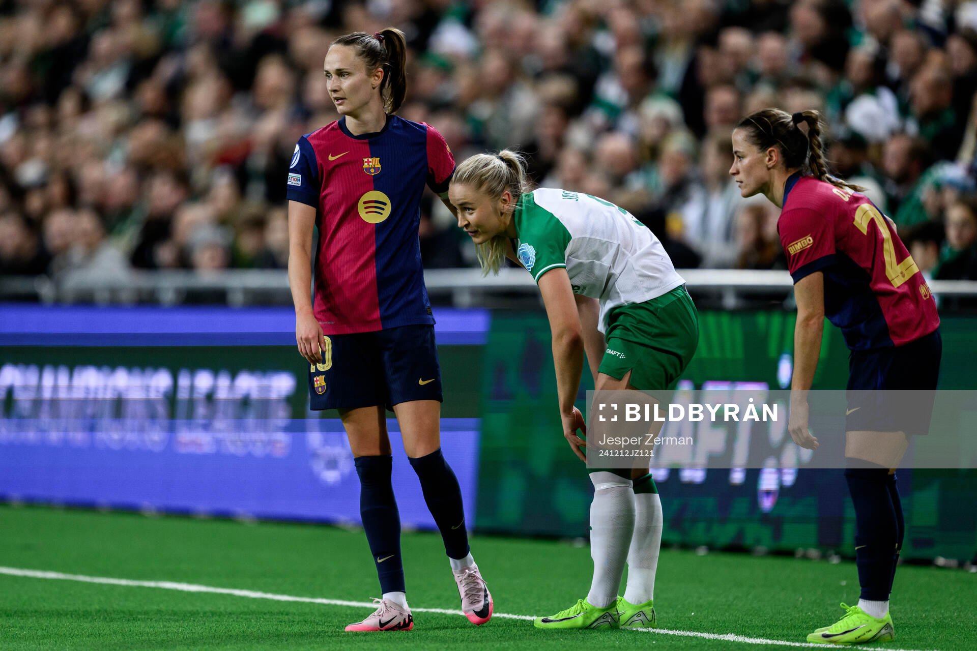Caroline Graham Hansen of Barcelona and Anna Jøsendal of