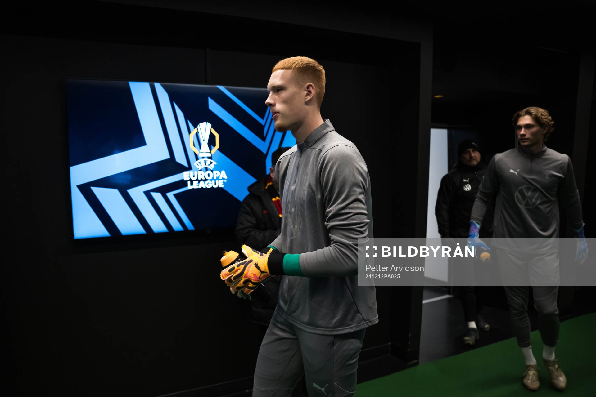 Goalkeeper Joakim Persson and goalkeeper William Nieroth