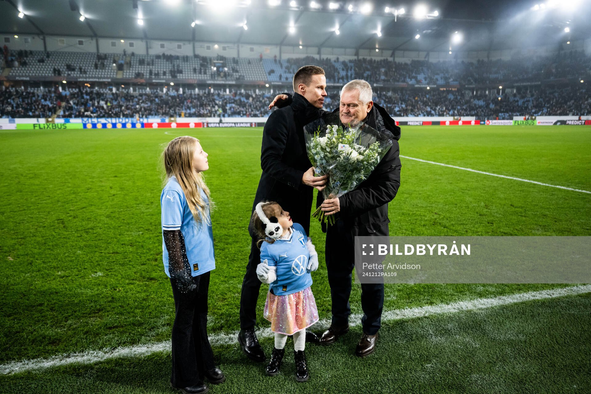 Niklas Moisander of Malmö FF is celebrated as he leaves