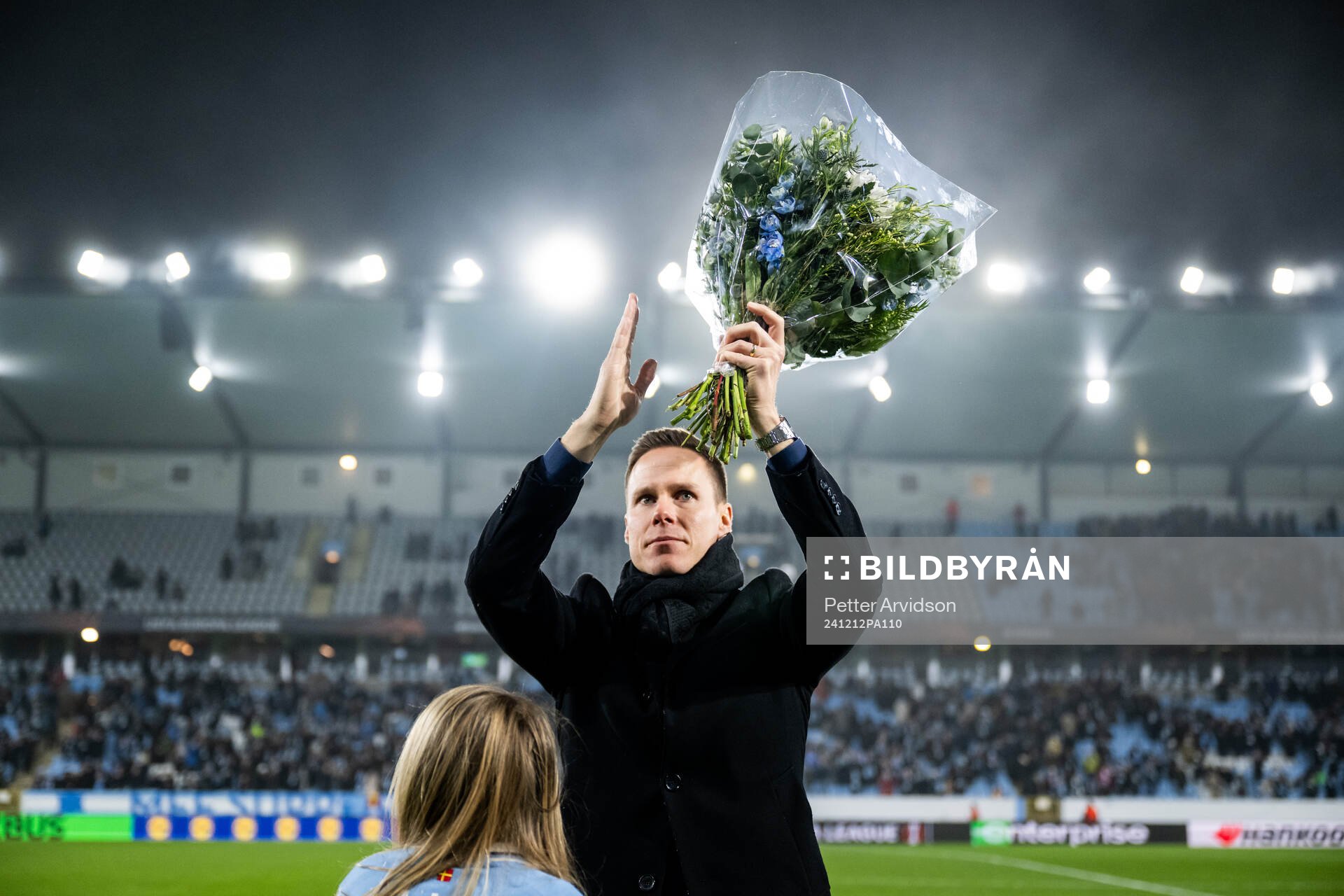 Niklas Moisander of Malmö FF is celebrated as he leaves