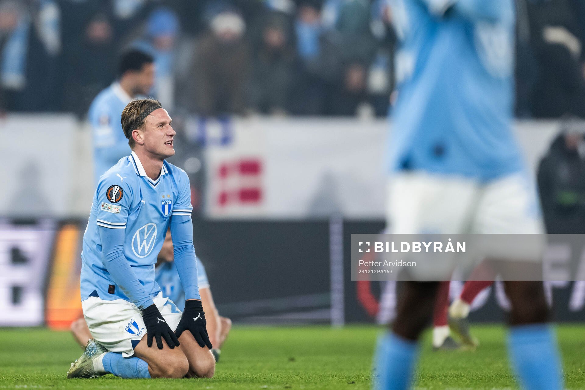 Erik Botheim of Malmö FF looks dejected