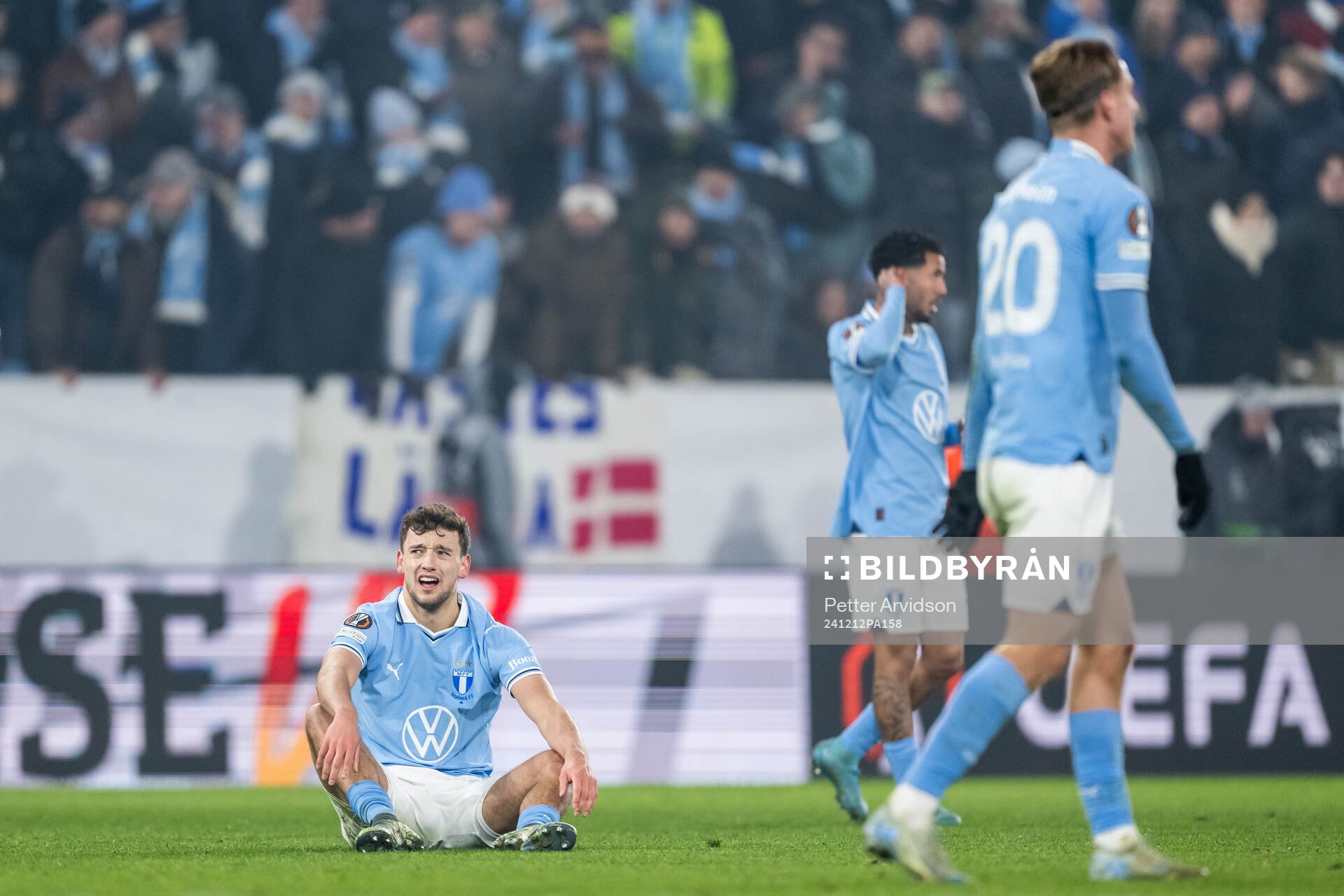 Colin Rösler of Malmö FF looks dejected
