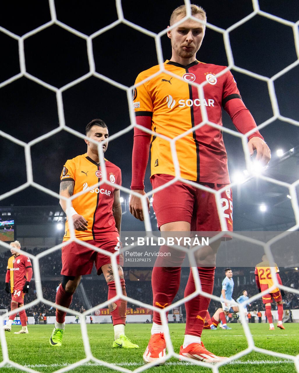 Abdulkerim Bardakci and Victor Nelsson of Galatasaray looks
