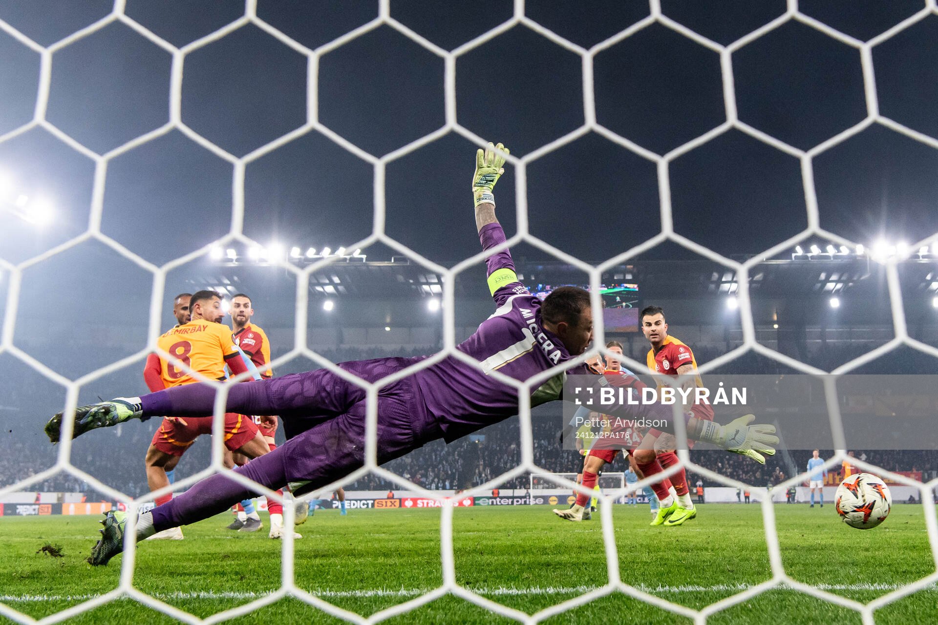 Goalkeeper Fernando Muslera of Galatasaray during the UEFA Europa League football match between Malmö FF and Galatasaray on December 12, 2024 in Malmö.