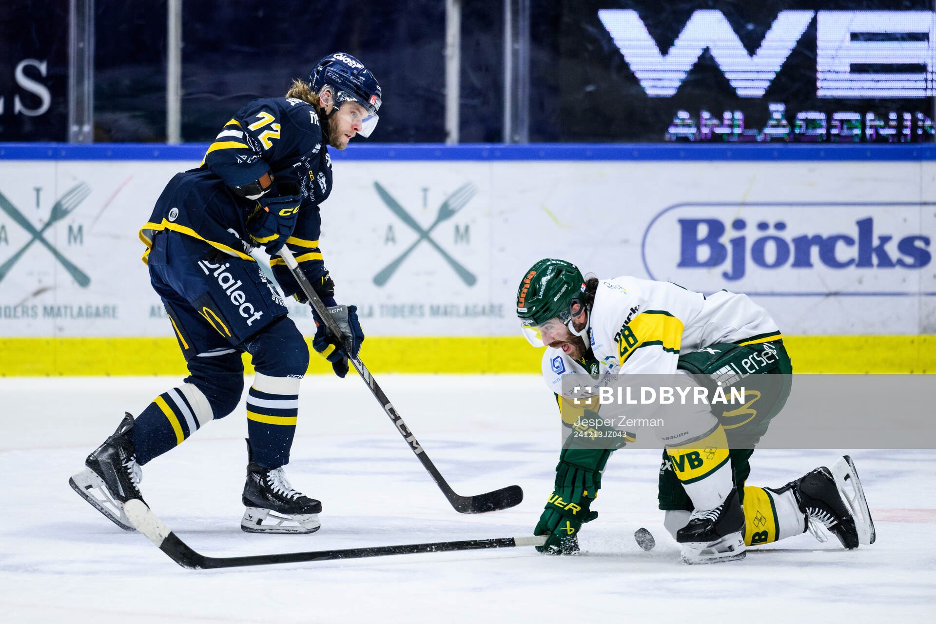 Södertäljes Nicolai Meyer och Björklövens Mathew Maione