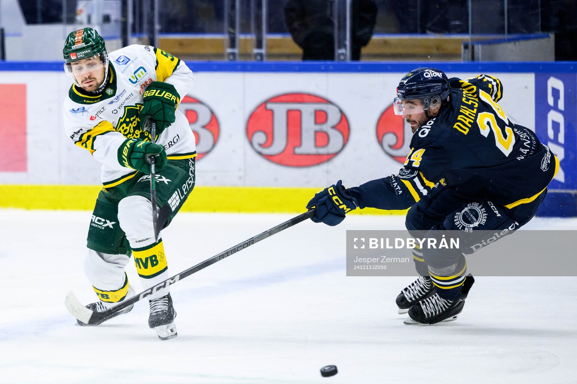 Björklövens Fredrik Forsberg och Södertäljes Jacob