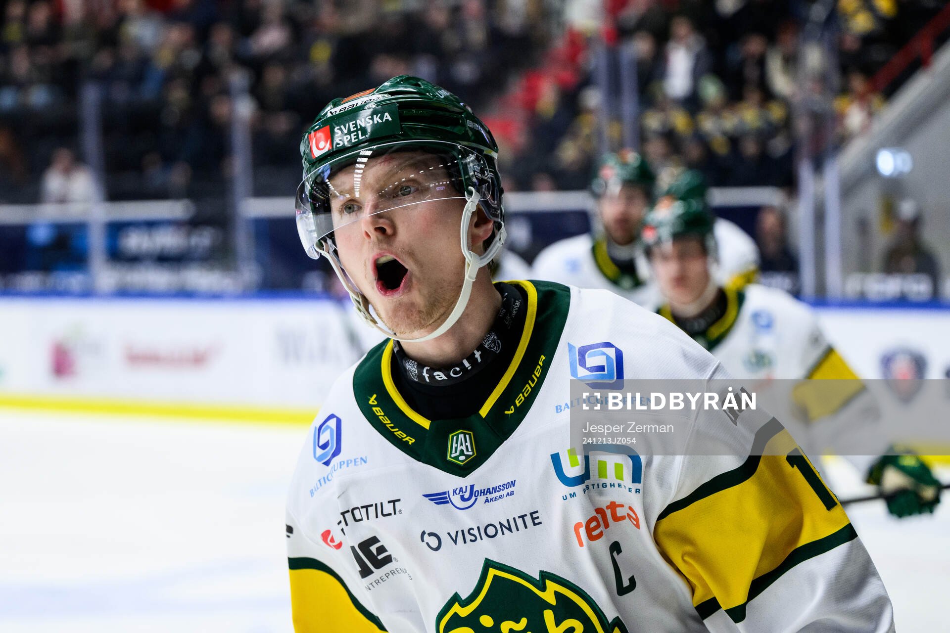 Björklövens Axel Ottosson jublar